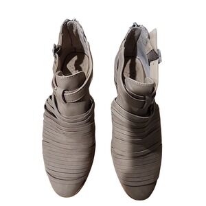 Vince Camuto Women's Pamelle‎ Boot  Tan Taupe Nubuck Sliced Leather Cutouts